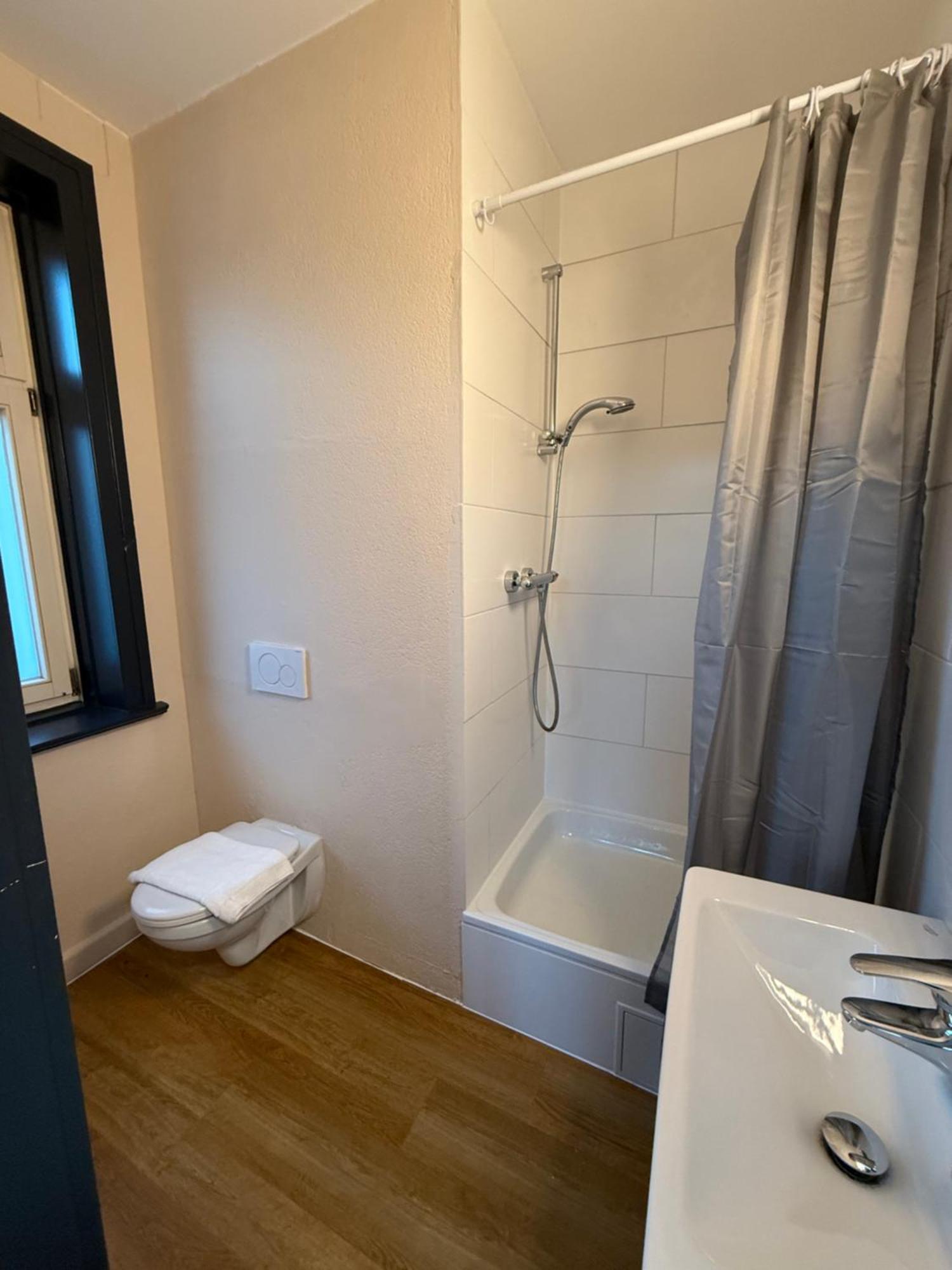Crown Living Villa Blumenau Studios, Smarttv, Parkplatz Lustenau Exterior foto