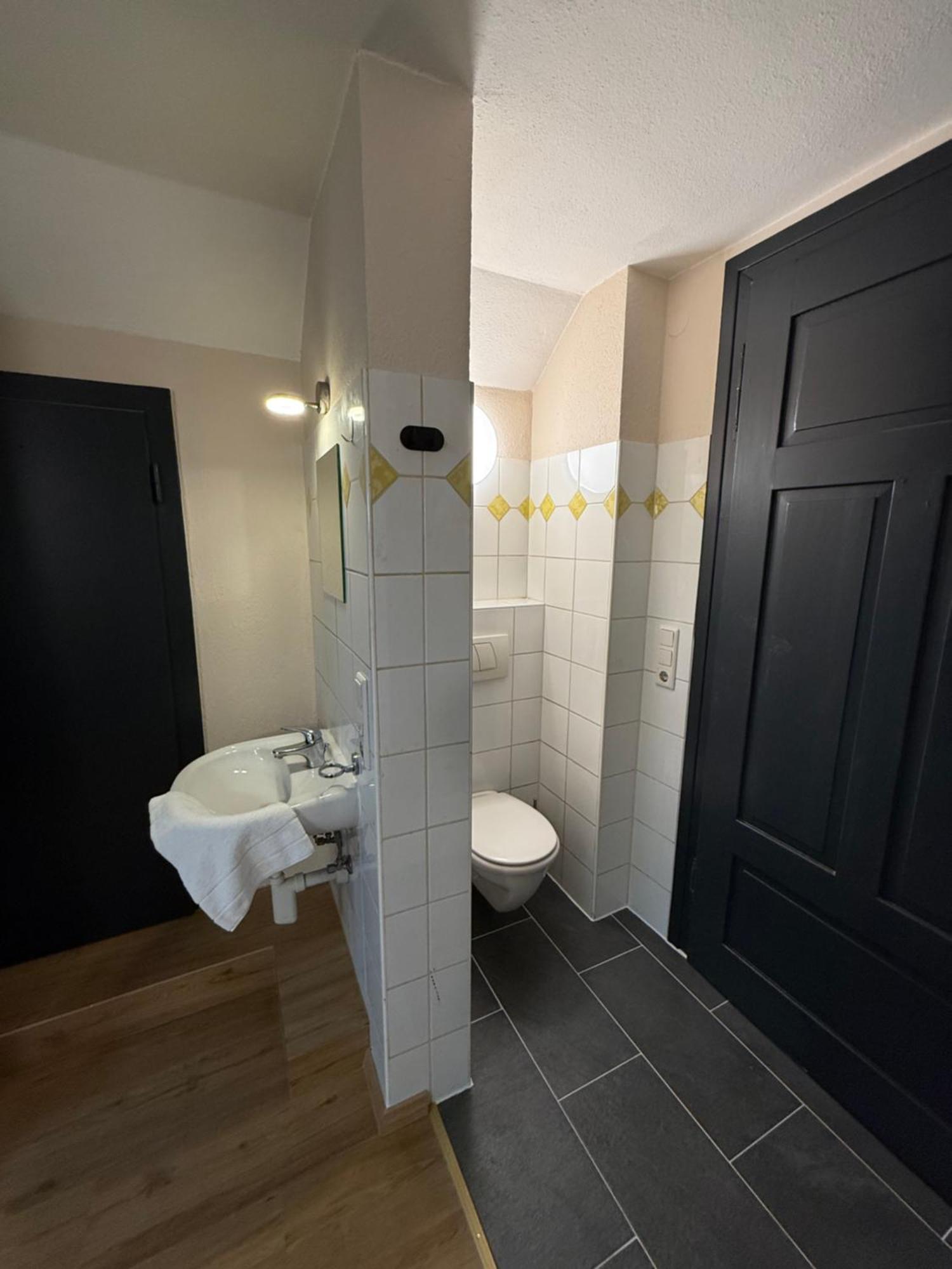 Crown Living Villa Blumenau Studios, Smarttv, Parkplatz Lustenau Exterior foto